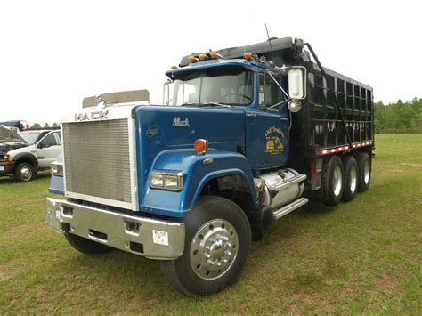 24,500 USD. . Mack dump truck for sale craigslist near illinois